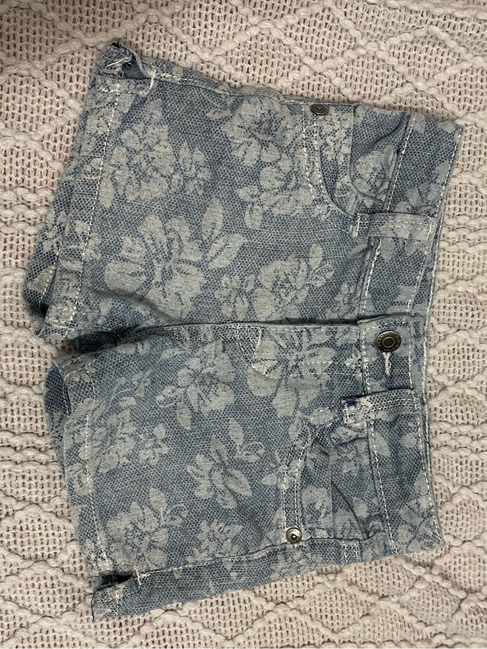 Arizona Jean Company Light Blue Floral Denim Shorts